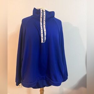 Nike Woman’s Therma Quarter zip sweatshirt pullover